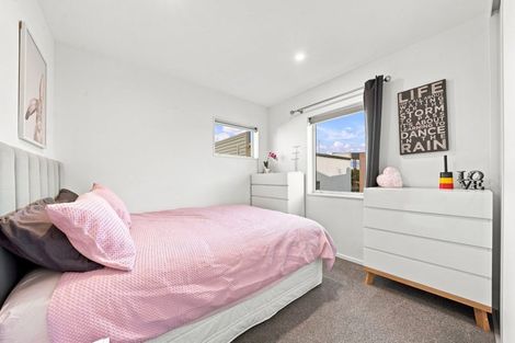 Photo of property in 5 Treestump Road, Takanini, 2112