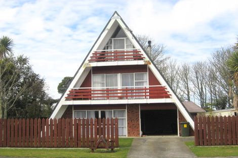 Photo of property in 12 Cassandra Street, Stratford, 4332