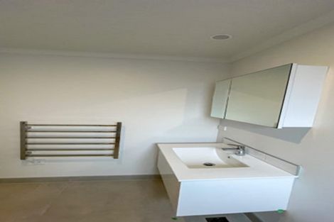 Photo of property in 3/13 Brough Road, Manurewa East, Auckland, 2102