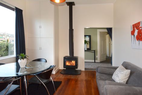 Photo of property in 25 Hargest Crescent, Saint Kilda, Dunedin, 9012