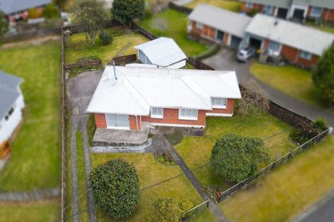 Photo of property in 58 Thomas Crescent, Western Heights, Rotorua, 3015