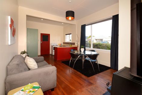 Photo of property in 25 Hargest Crescent, Saint Kilda, Dunedin, 9012