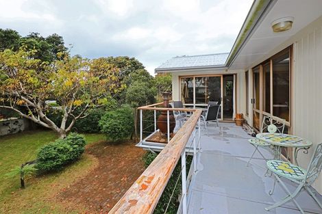 Photo of property in 88 Gillies Crescent, Waimarama, Havelock North, 4294