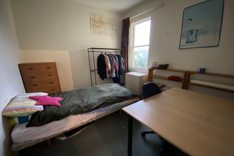 Photo of property in 2/41 Home Street, Mount Victoria, Wellington, 6011