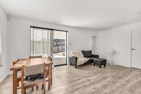 Photo of property in 4 Banks Street, Marfell, New Plymouth, 4310