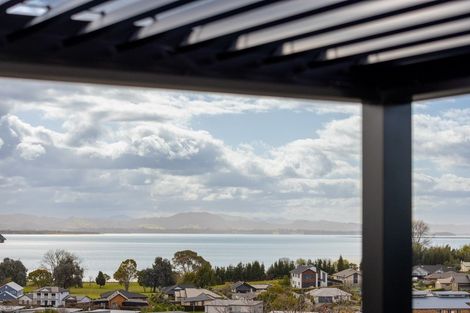 Photo of property in 60c Margaret Drive, Omokoroa, 3114