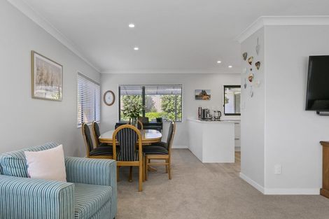 Photo of property in 39 Donnington Place, Bethlehem, Tauranga, 3110