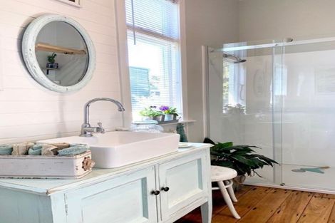 Photo of property in 37 Harrison Street West, Featherston, 5710