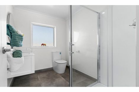 Photo of property in 37 Weka Street, Mangawhai, 0505