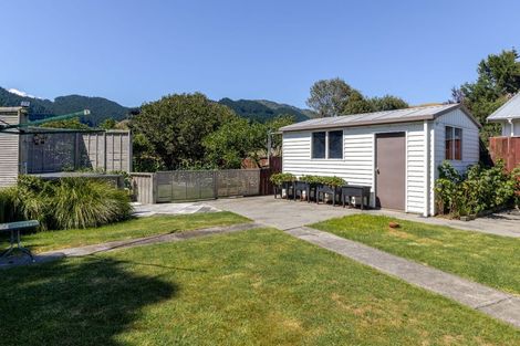 Photo of property in 150 Tilley Road, Paekakariki, 5034