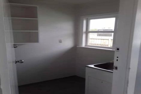 Photo of property in 57 Kayes Road, Pukekohe, 2120