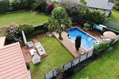 Photo of property in 11 Herbert Drive, Whangamata, 3620