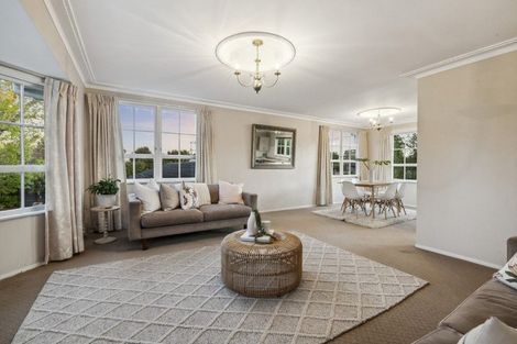 Photo of property in 2/183 Shakespeare Road, Milford, Auckland, 0620