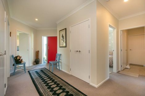 Photo of property in 44a Ainslee Street, Highlands Park, New Plymouth, 4312