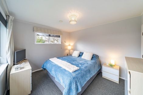 Photo of property in 17 Weka Grove, Elderslea, Upper Hutt, 5018