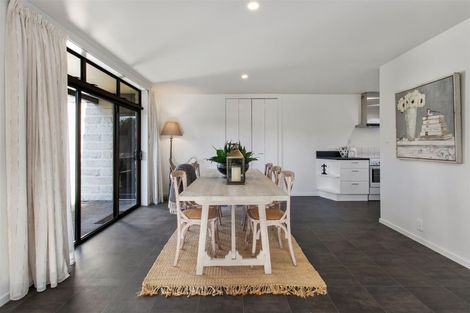 Photo of property in 2/108 Condell Avenue, Papanui, Christchurch, 8053