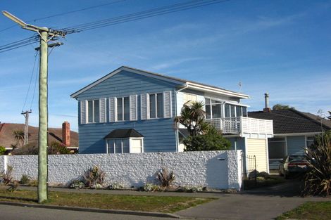 Photo of property in 338 Marine Parade, New Brighton, Christchurch, 8061