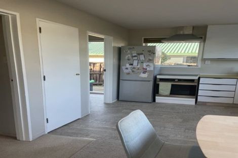 Photo of property in 52 Royal Park Drive, Parklands, Christchurch, 8083