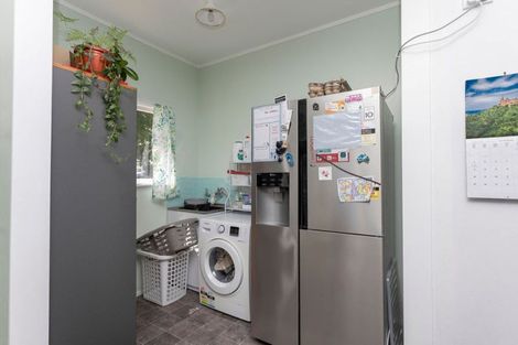 Photo of property in 28a Cole Street, Dannevirke, 4930