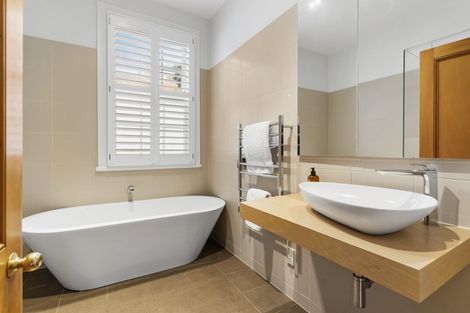 Photo of property in 46 Clifton Road, Herne Bay, Auckland, 1011