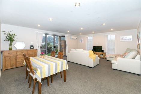 Photo of property in 4 Cabourne Drive, Glenview, Hamilton, 3206