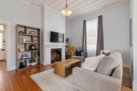 Photo of property in 68 Avenue Road, Otahuhu, Auckland, 1062