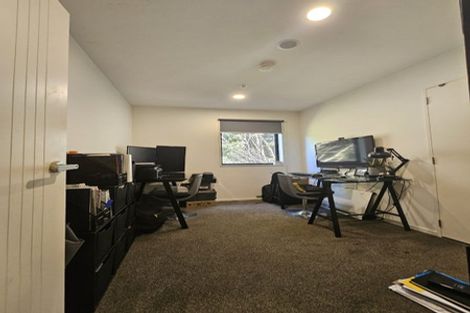 Photo of property in 19 Waru Lane, Te Atatu Peninsula, Auckland, 0610