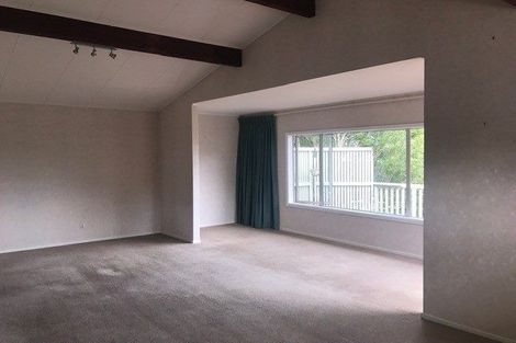 Photo of property in 17 City View Grove, Harbour View, Lower Hutt, 5010