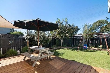 Photo of property in 1/278 Birkdale Road, Birkdale, Auckland, 0626
