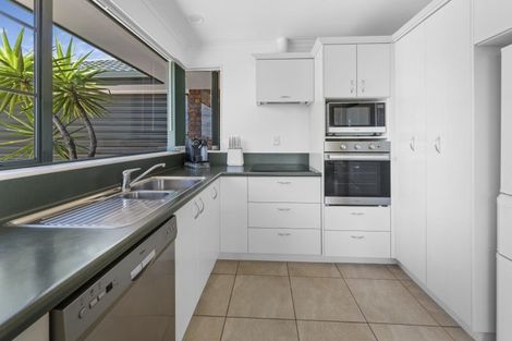 Photo of property in 2 Shetland Place, Richmond, 7020