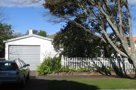 Photo of property in 6a Strowan Avenue, Fairfield, Hamilton, 3214