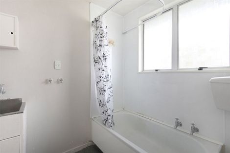 Photo of property in 5/42 Mathesons Road, Phillipstown, Christchurch, 8011