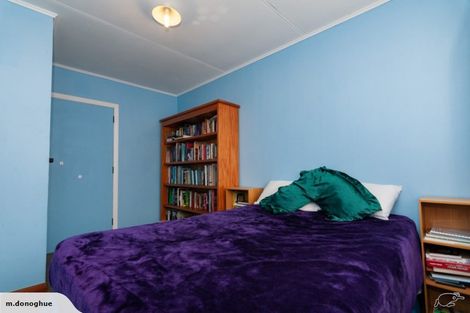 Photo of property in 2a Montrose Place, Takaro, Palmerston North, 4412