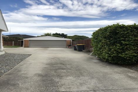 Photo of property in 48 Solway Avenue, Ilam, Christchurch, 8041