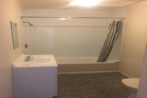 Photo of property in 8a Russell Street, Feilding, 4702