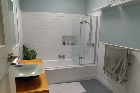 Photo of property in 36 Miro Street, Takaro, Palmerston North, 4410