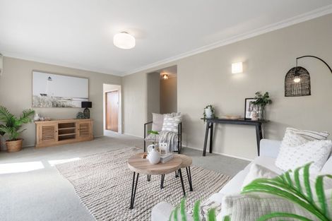 Photo of property in 19 Tupaea Place, Otumoetai, Tauranga, 3110