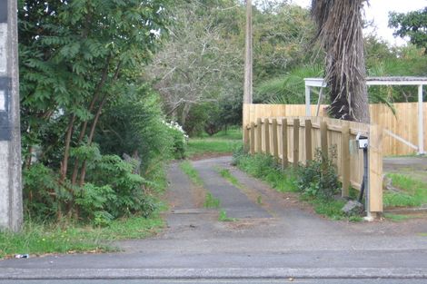 Photo of property in 6 Sturges Road, Henderson, Auckland, 0610