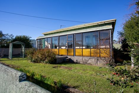 Photo of property in 35 Wyndham Street, Carterton, 5713