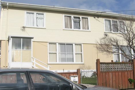 Photo of property in 43 Raukawa Street, Strathmore Park, Wellington, 6022