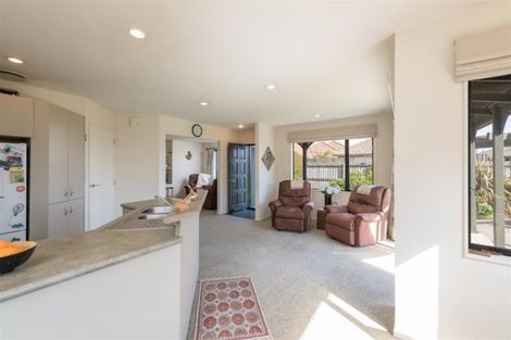 Photo of property in 32 Hoult Crescent, Monaco, Nelson, 7011