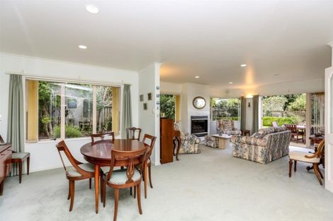 Photo of property in 1 Maple Crescent, Whalers Gate, New Plymouth, 4310