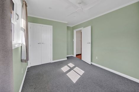 Photo of property in 31 Wilson Street, Waverley, 4510
