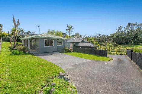 Photo of property in 2/45 Unsworth Drive, Unsworth Heights, Auckland, 0632