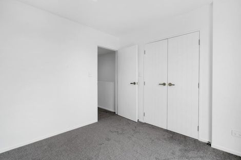 Photo of property in 6/2 Windermere Crescent, Blockhouse Bay, Auckland, 0600