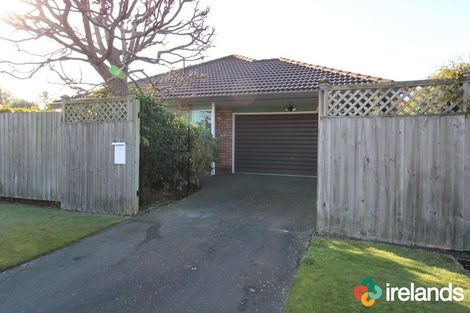 Photo of property in 2 Canberra Place, Redwood, Christchurch, 8051