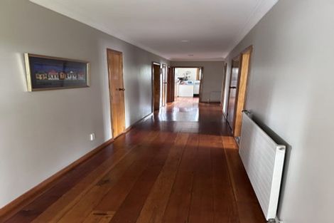 Photo of property in 114 Pahiatua Street, Hokowhitu, Palmerston North, 4410