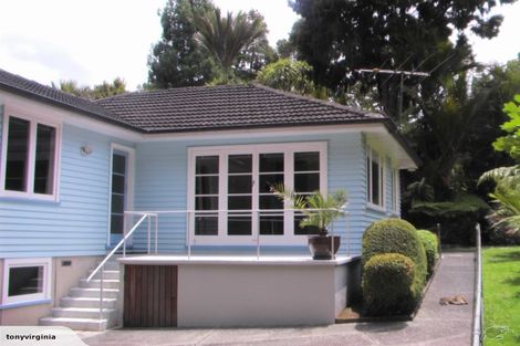 Photo of property in 14 York Road, Titirangi, Auckland, 0604
