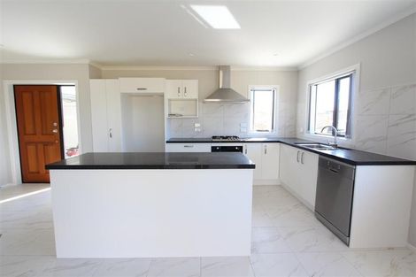 Photo of property in 22 Southbrook Close, Glenview, Hamilton, 3206