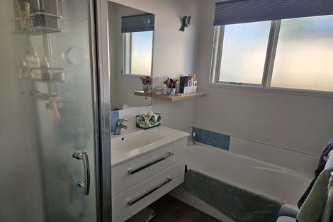 Photo of property in 2/234a Springfield Road, St Albans, Christchurch, 8014